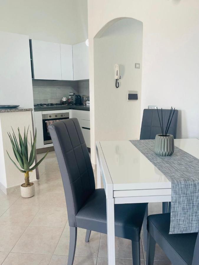 Apartment Civico35 オルビア エクステリア 写真