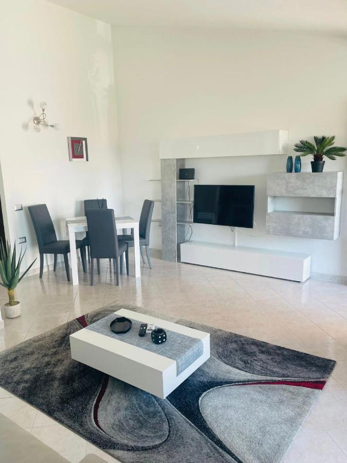 Apartment Civico35 オルビア エクステリア 写真